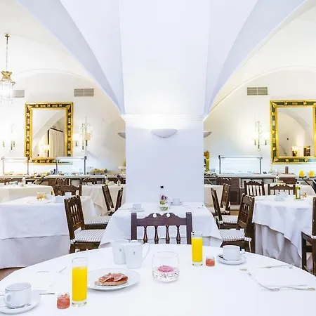 Hotel De