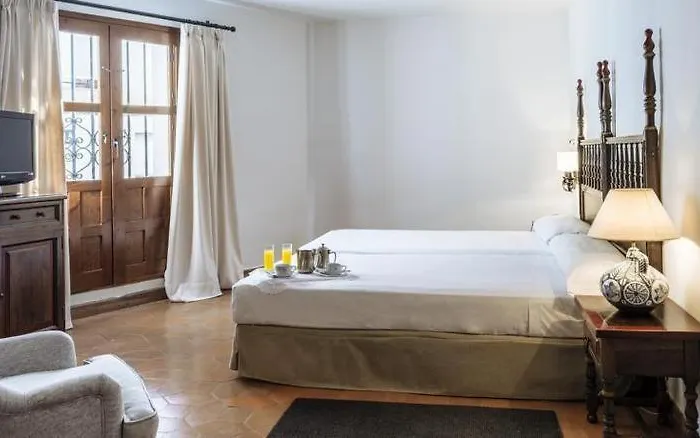 De Отель Мерида